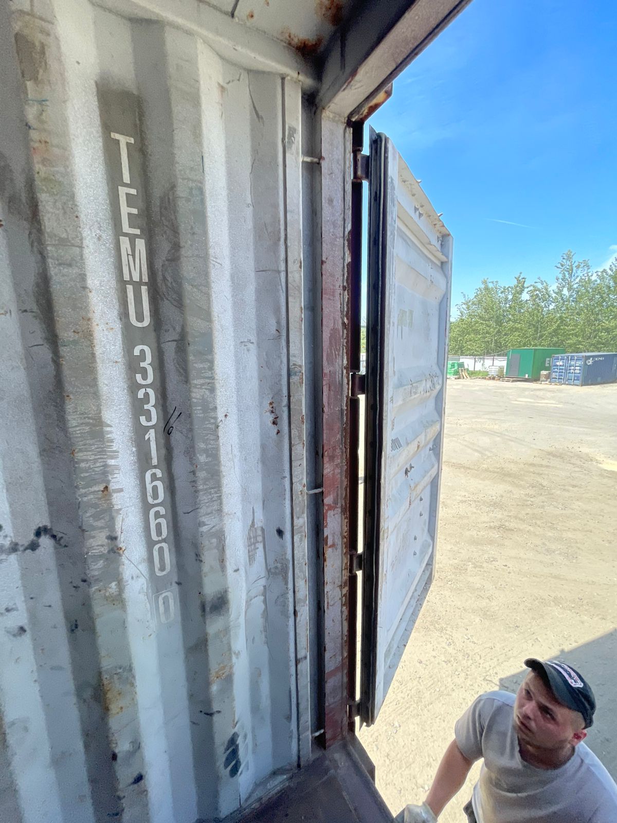 Морской контейнер TEMU3316600